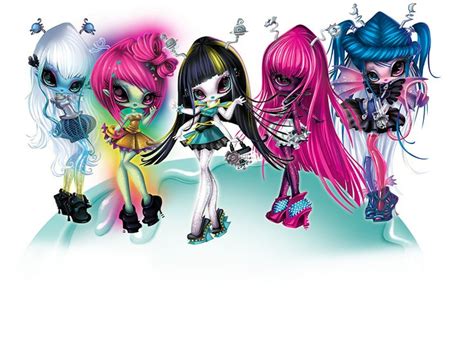 17 Best images about Novi Stars Dolls on Pinterest | Sprinkles, Sweet and Aliens