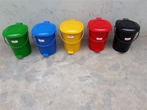 Vectus Green Blue Red Yellow Black Bio Medical Dustbins For Clinic