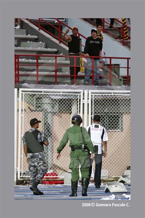 Violencia En Los Estadios ¿provocación Respaldada Por La A… Flickr