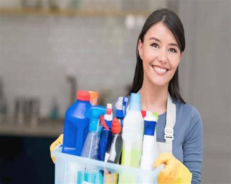 TOP 10 CLEANING TIPS TO MAKE CLEANING YOUR HOME EASY AND FUN