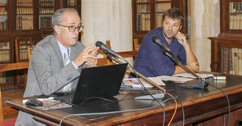 Macerata A Scuola Con Il Pedibus Riparte Il Progetto Che Accompagna I