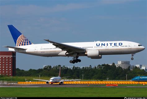 N797ua United Airlines Boeing 777 222er Photo By Rk Id 706895