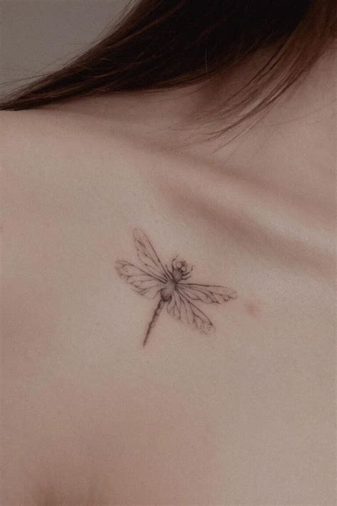 40 Awesome Dragonfly Tattoo Design Ideas