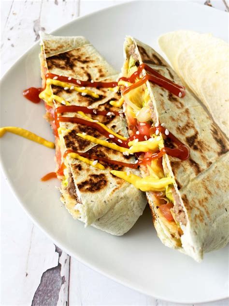 Vegetarian Cheeseburger Crunch Wraps — The Skinny Fork