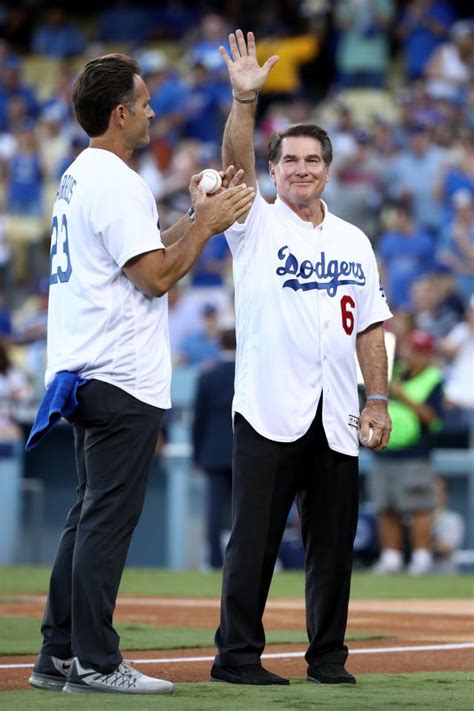 Former Dodger Steve Garvey weighs bid for US Senate