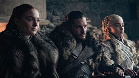 Sansa Stark Jon Snow And Daenerys Targaryen In Season 8 Episode 1