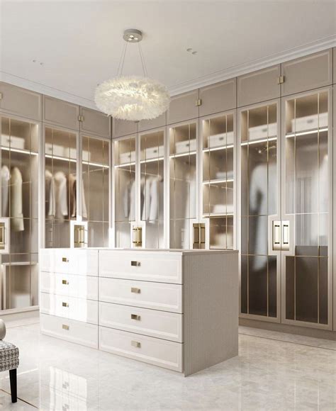 White Walk In Closet With Lots Of Storage