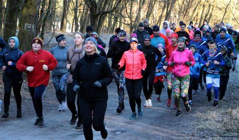 Grudziądz Tak wyglądał walentynkowy bieg parkrun po lesie komunalnym w