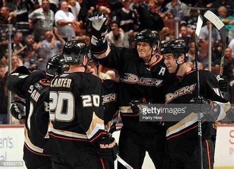 Anaheim Mighty Ducks Brad Photos And Premium High Res Pictures Getty