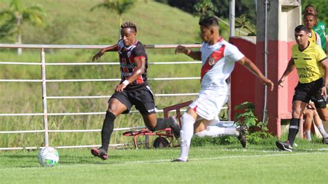 Real Noroeste Vence O Serra Em Casa E Segue L Der Do Campeonato