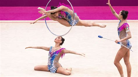 Ginnastica Ritmica Oro Per Le Nostre Farfalle Italiane