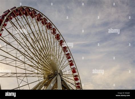 Ferris Wheel at Navy Pier in Chicago Stock Photo - Alamy