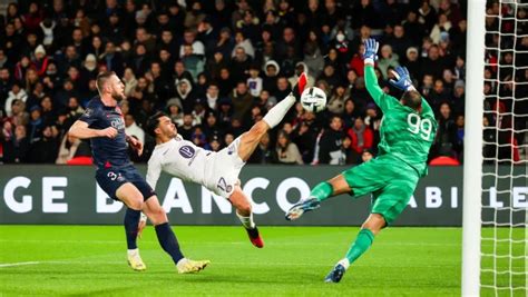 En manque de réussite le TéFéCé s incline contre le PSG dans ce