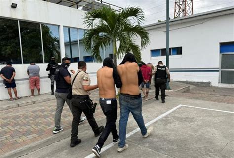 Manab Polic A Detiene A Siete Supuestos Sicarios Tras Ola De