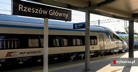 Nowe Zestawy Kasowe W Pkp Intercity Z Graficzn Rezerwacj Miejsc