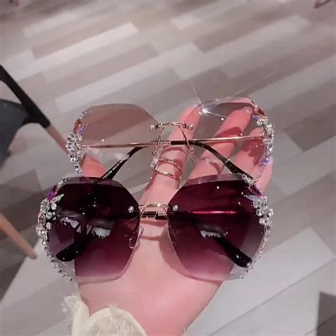 Luxury Brand Design Vintage Rimless Rhinestone Sunglasses Women Men