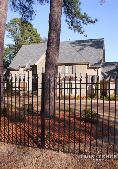 6ft Tall Wrought Iron Fence In Classic Style And Signature Grade Wrought Iron Fences Aluminum