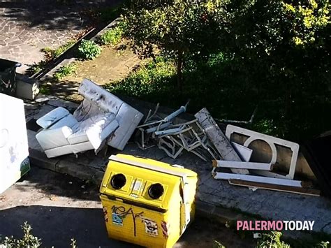 Passo Di Rigano Discarica Perenne In Via Zaire Vane Le Segnalazioni