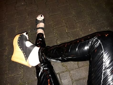 Platform Wedges Nude Pics XHamster