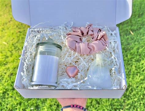 SPA RELAXATION BOX Pamper Gift Box Bath Salts Care Package Gift Box