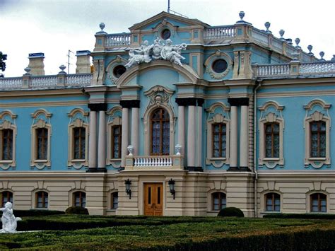 Мариинский дворец в Киеве | Palace, Mansions, Royal garden