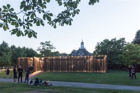 El Serpentine Pavillion De 2018 Un Proyecto De Frida Escobedo