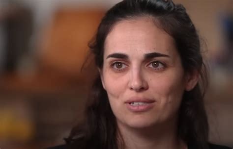 Guerre Hamas Isra L Gard E Comme Un Troph E Une Otage Raconte Sa