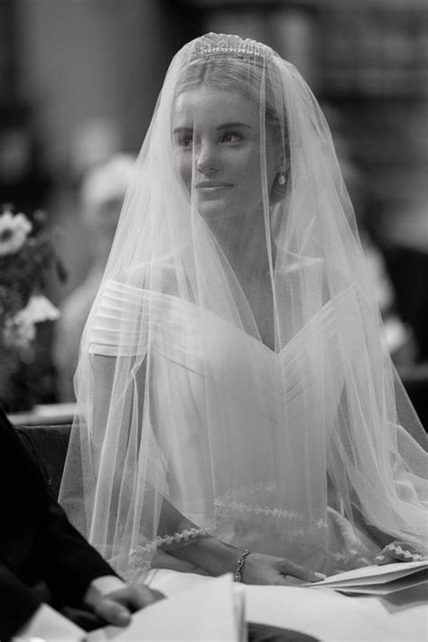 Luxury Bespoke Emboidered Veils Phillipa Lepley In 2024 Wedding