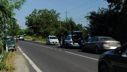 Scende Dal Motocarro E Viene Travolto E Ucciso