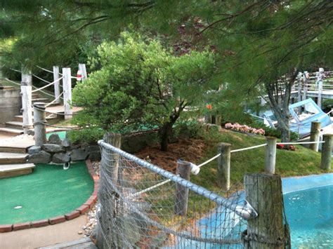 Course Pictures Clickto Enlarge