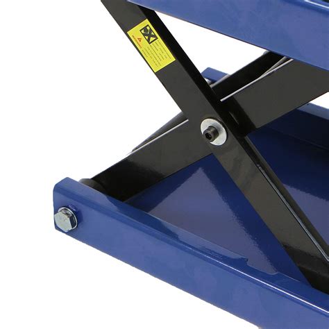 Blue Giant Scissor Jack