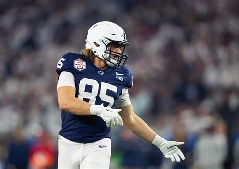 A big season is ahead for the star player bryan reynolds 5