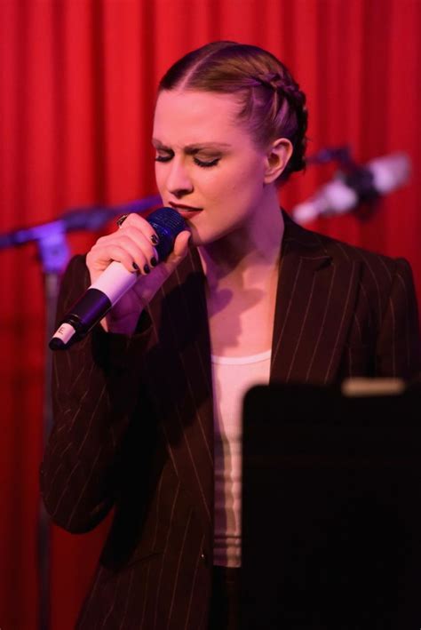 Evan Rachel Wood Performs At Hotel Cafe 02152018 Hawtcelebs