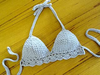 Ravelry Bikini Top Halter Neck Pattern By Rhinestone Mumma
