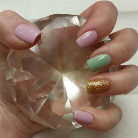 Spring Shellac Manicure Cnd Shellac Color Cake Pop Mint Convertible And Tinsel Toast