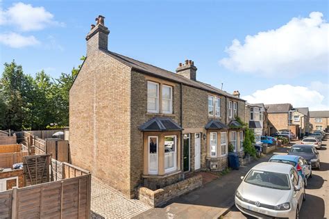 3 Bed Terraced House For Sale In Wetenhall Road Cambridge