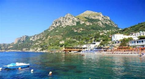 Vanuit Napels Dagtocht Capri Met Gids Getyourguide