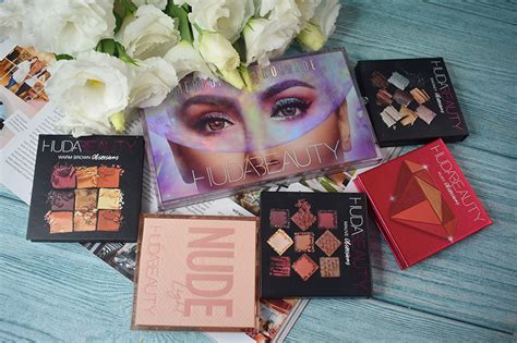 Huda Beauty Light Nude Obsessions мой отзыв о палетке теней Beauty