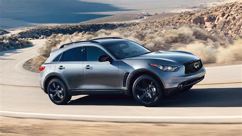 Side View Of The 2017 Infiniti Qx70 Crossover Suv Driving Crossover