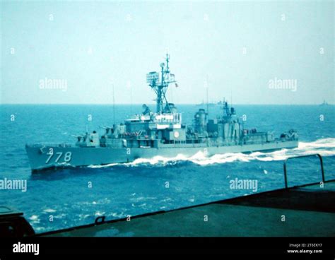 Uss Massey Dd 778 In Med 1971 Stock Photo Alamy