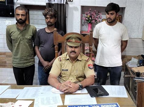 Three Thieves Arrested With 3 Stolen Motorcycles Executed 15 Theft Incidents एटा में बाइक चोर