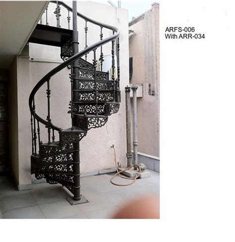 Cast Iron Spiral Staircase For Home Thickness 50 Mm At Rs 130000