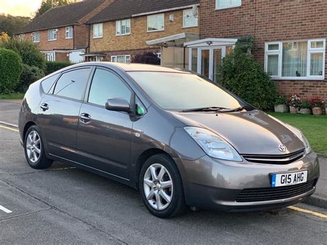 2007 Toyota Prius 15 Cvt Grey Automatic Hybrid In Luton