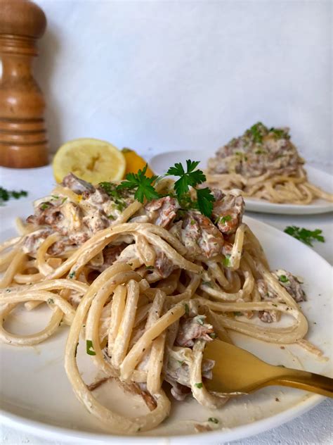 Vegan Pasta with creamy Mushroom Sauce | Flavour Dreams