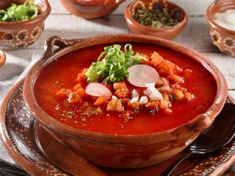 Receta De Pozole Rojo Con Costilla 🥇 【 Enero 2025】