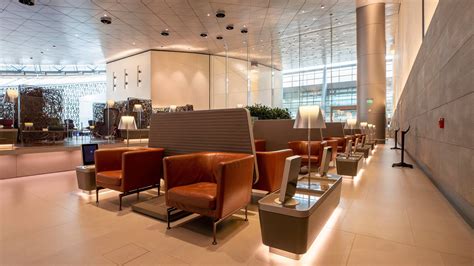 What Is A Visa Infinite Card? 5 Exclusive Perks Of The New Qatar