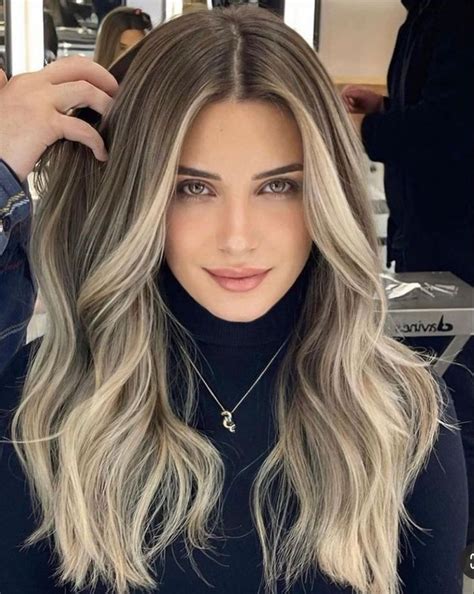 25 Splendid Dark Blonde Hair Colors To Try In 2022 Artofit