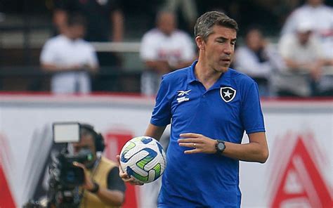 Bruno Lage Valoriza Atuação E Empate Do Botafogo Fora De Casa É A