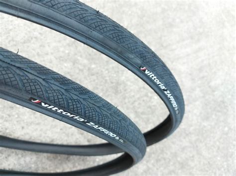 700x25c Road Bike Tyres – Pair of Vittoria Zaffiro IV rigid – Sports ...