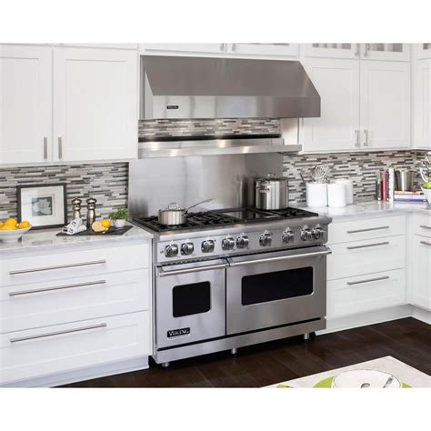 Viking Professional 7 Series 48 Inch 6 Burner Natural Gas Range With Griddle Stainless Steel